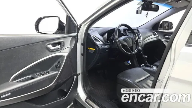 Hyundai Santa Fe 2015 thumb 10