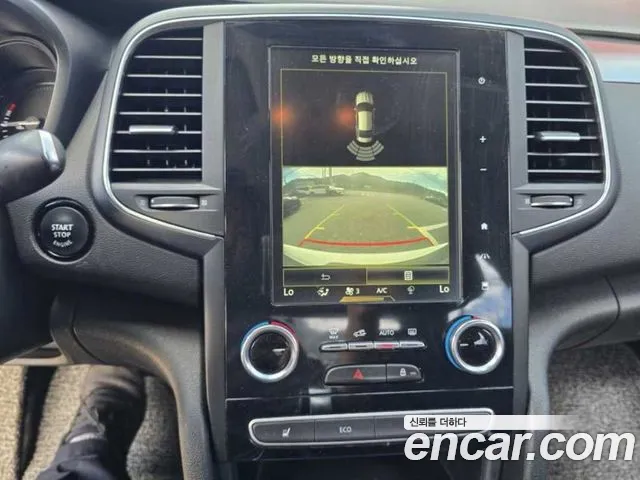 Renault-KoreaSamsung Megane 2019 thumb 9