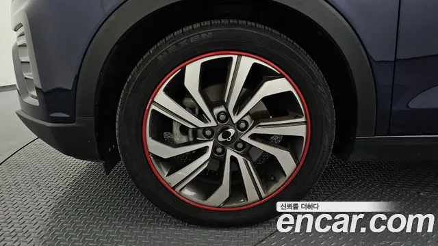KG_Mobility_Ssangyong TIBOLI 2019 thumb 5