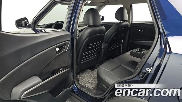 KG_Mobility_Ssangyong TIBOLI 2019 thumb 12