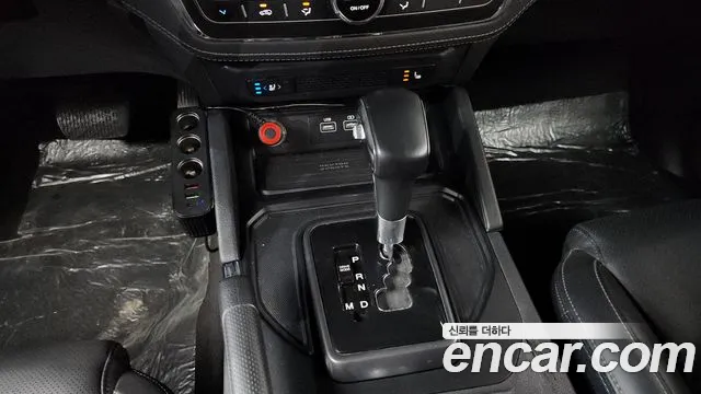 KG_Mobility_Ssangyong Rexton 2023 thumb 9