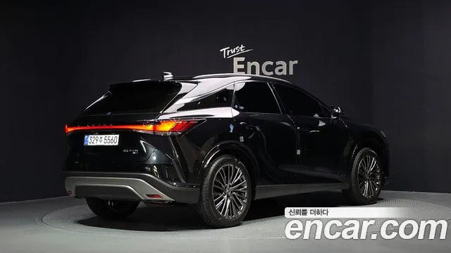 Lexus RX 2025 thumb 2