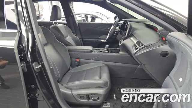 Lexus RX 2025 thumb 11