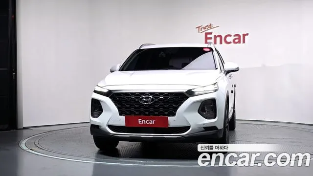 Hyundai Santa Fe 2018 thumb 3