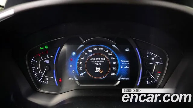 Hyundai Santa Fe 2018 thumb 8
