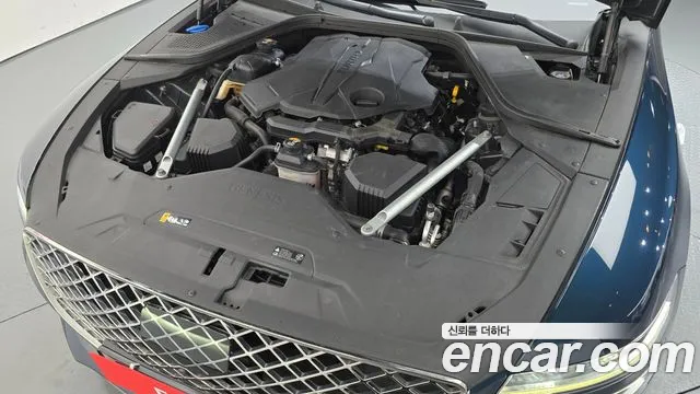 Genesis G80 2022 thumb 6