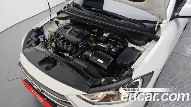 Hyundai Avante 2016 thumb 6