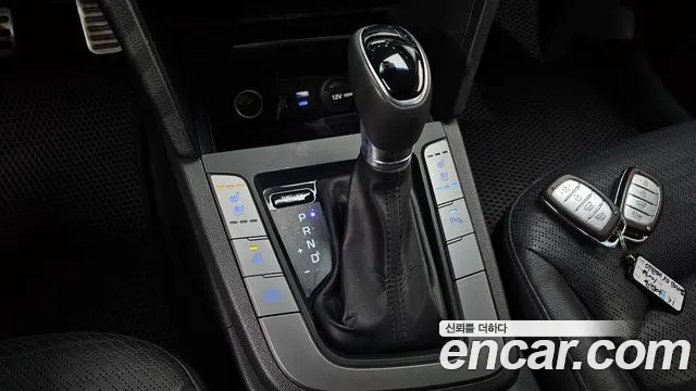 Hyundai Avante 2016 thumb 9