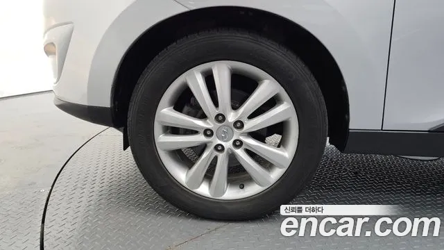 Hyundai Tucson 2011 thumb 5