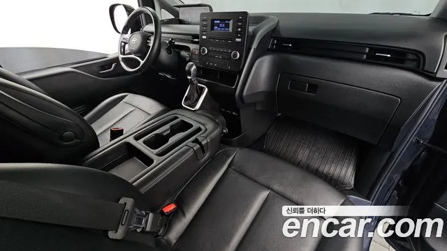 Hyundai Staria 2022 thumb 7
