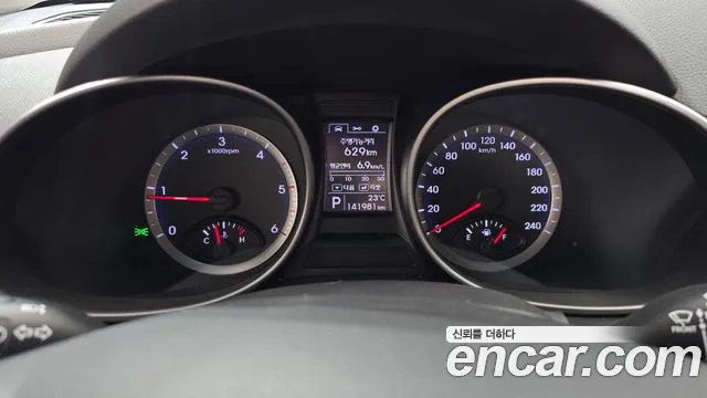 Hyundai Santa Fe 2012 thumb 8