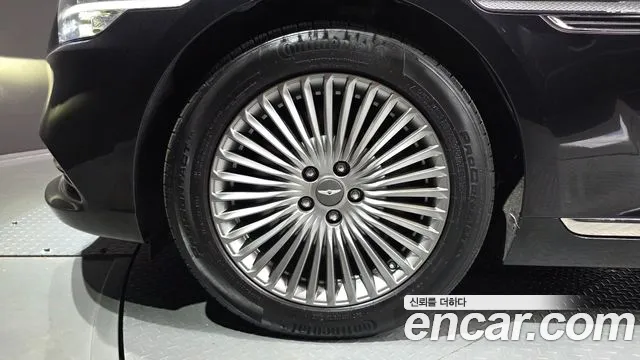 Genesis G90 2020 thumb 5