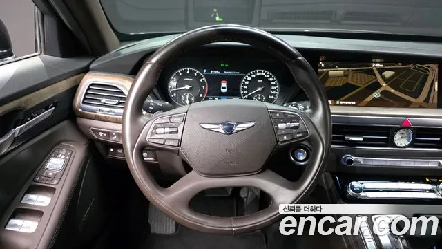 Genesis G90 2020 thumb 12