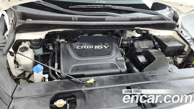 Kia Carnival 2015 thumb 6