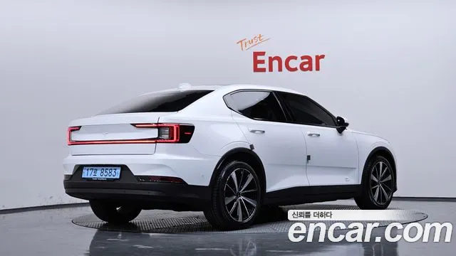 Polestar 2 2022 thumb 2