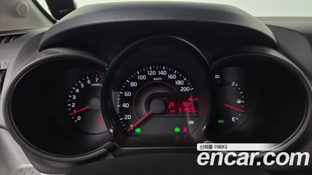 Kia Ray 2015 thumb 8