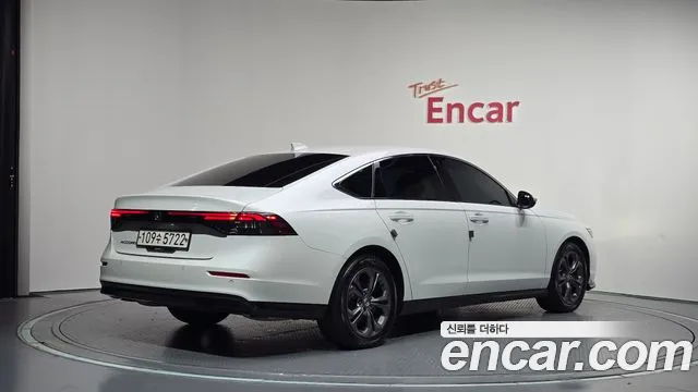 Honda Accord 2024 thumb 2