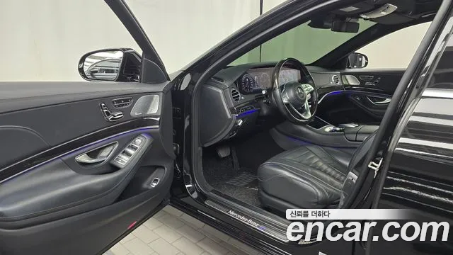 Mercedes-Benz S-Класс 2017 thumb 10