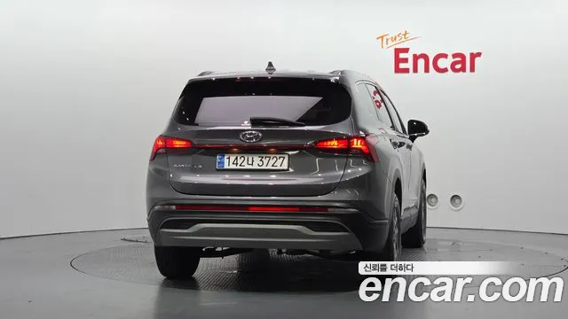 Hyundai Santa Fe 2023 thumb 4