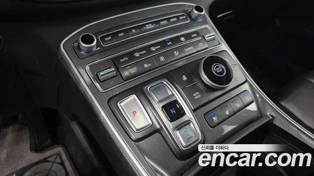 Hyundai Santa Fe 2023 thumb 9