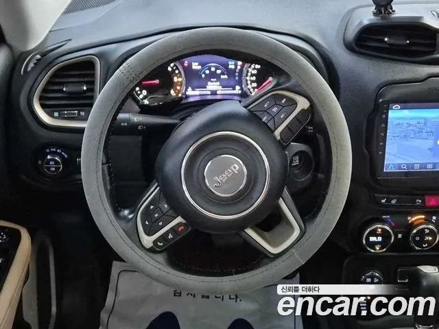 Jeep Renegade 2016 thumb 9