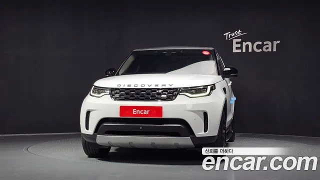 Land Rover Discovery 2021 thumb 3