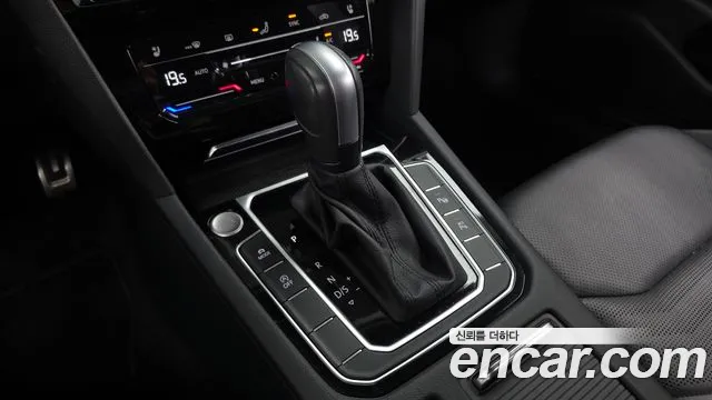 Volkswagen Arteon 2022 thumb 9