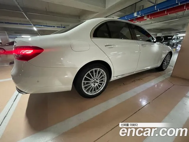 Mercedes-Benz E-Класс 2020 thumb 2