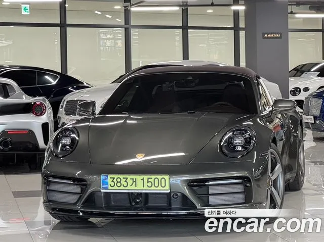 Porsche 911 2021 thumb 11