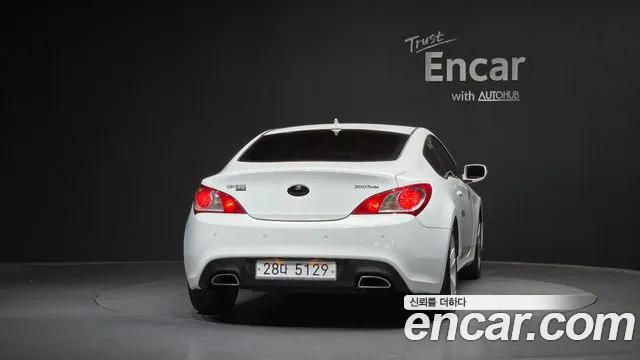 Hyundai Genesis 2009 thumb 3