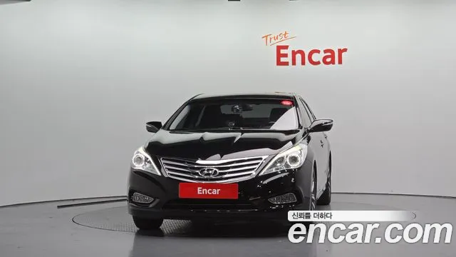Hyundai Grandeur 2011 thumb 3