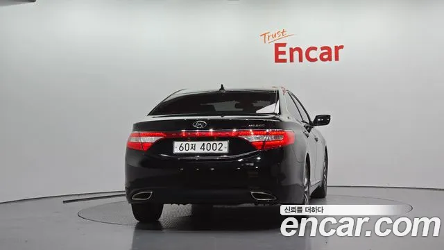 Hyundai Grandeur 2011 thumb 4