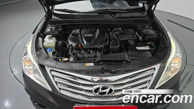Hyundai Grandeur 2011 thumb 6
