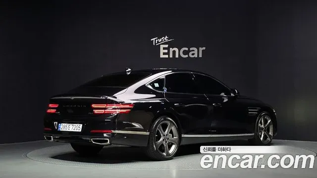 Genesis G80 2023 thumb 2