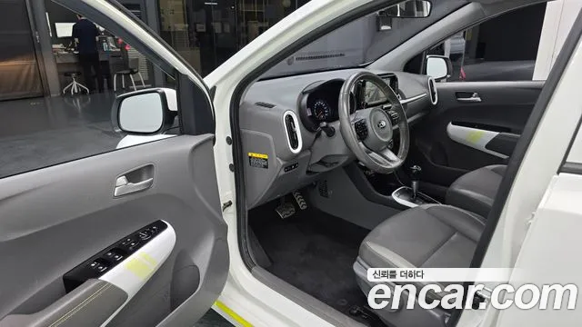 Kia Morning 2018 thumb 10
