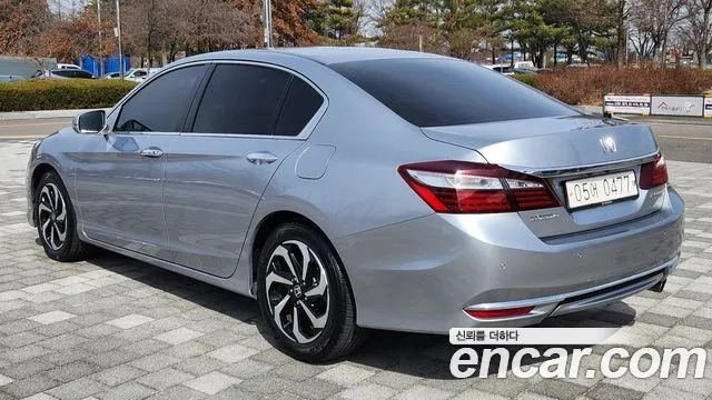 Honda Accord 2016 thumb 4