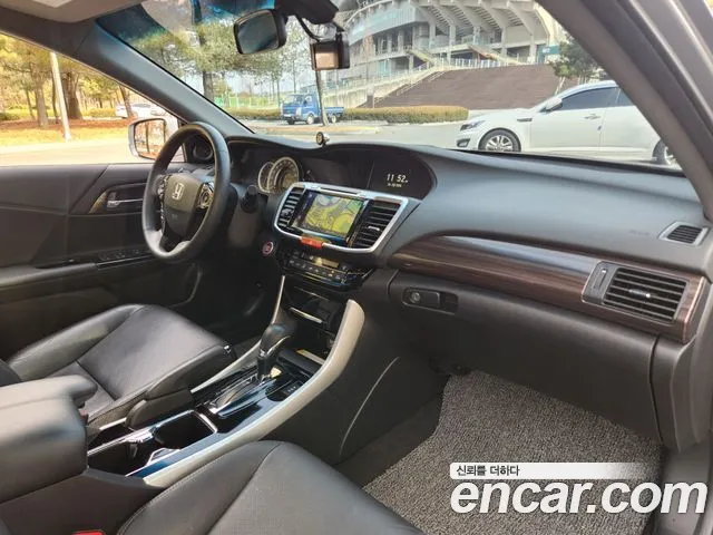 Honda Accord 2016 thumb 8