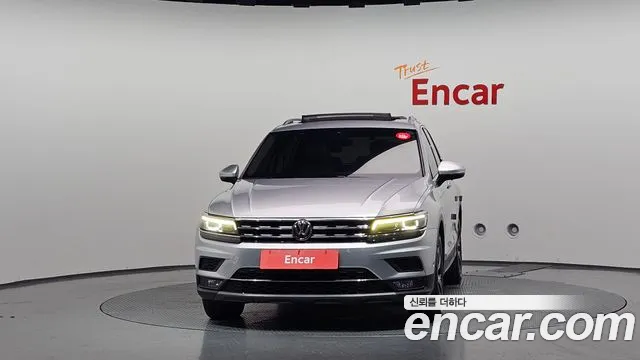 Volkswagen Tiguan 2020 thumb 3