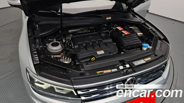 Volkswagen Tiguan 2020 thumb 6