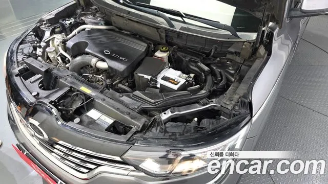 Renault-KoreaSamsung Koleos 2019 thumb 6