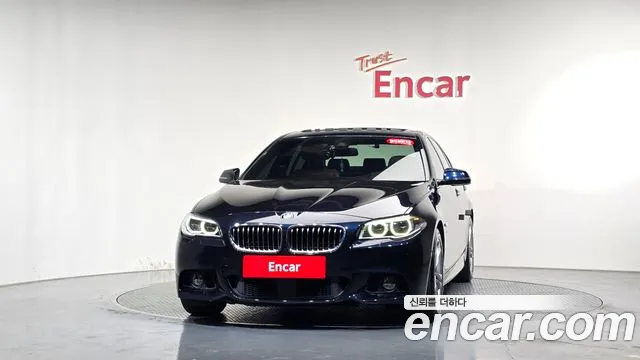 BMW 5-Series 2016 thumb 2