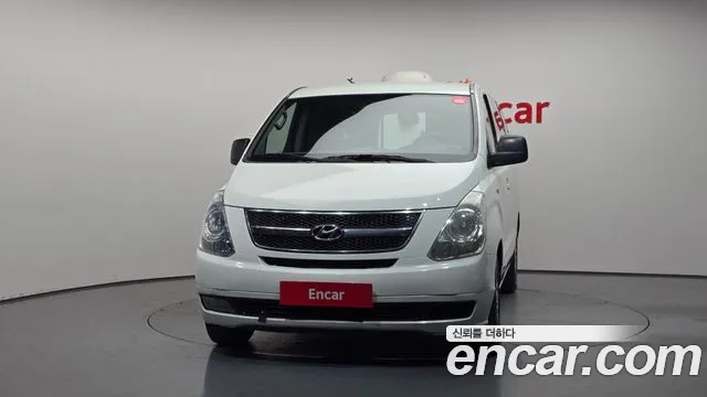 Hyundai Starex 2011 thumb 3