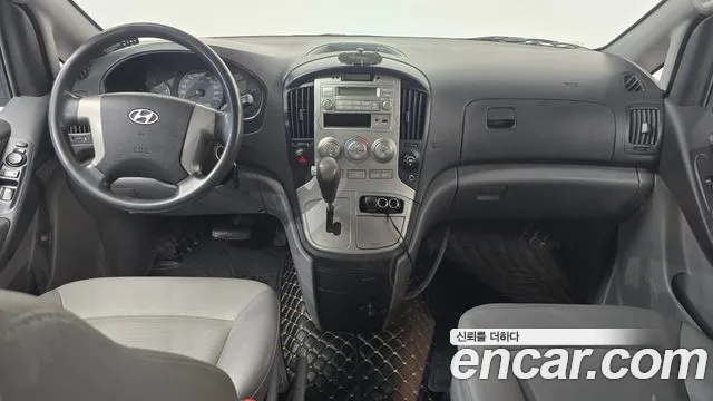 Hyundai Starex 2011 thumb 7