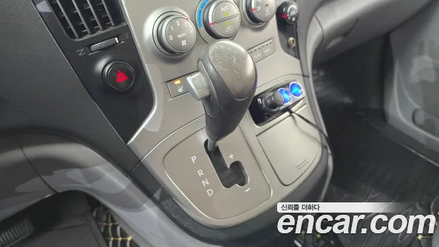 Hyundai Starex 2011 thumb 9