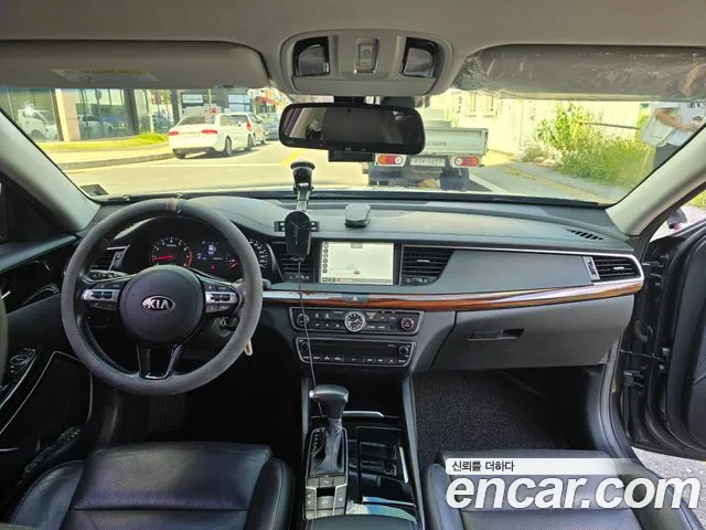 Kia K7 2017 thumb 8