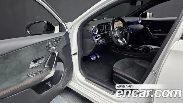 Mercedes-Benz A-Класс 2023 thumb 10