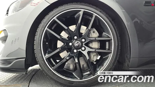Ford Mustang Mach-E 2017 thumb 5