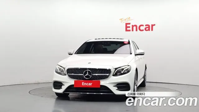Mercedes-Benz E-Класс 2019 thumb 3
