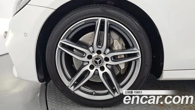 Mercedes-Benz E-Класс 2019 thumb 5