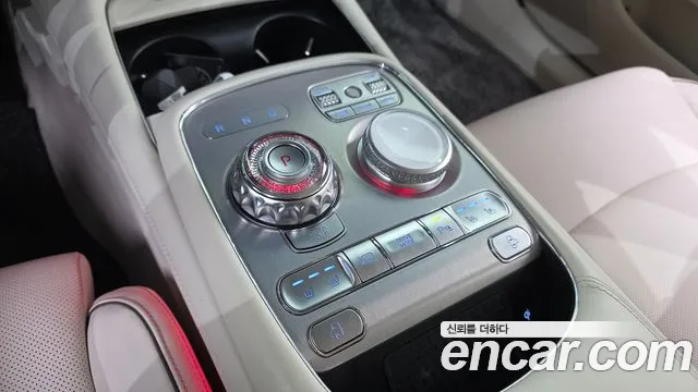 Genesis G90 2022 thumb 9